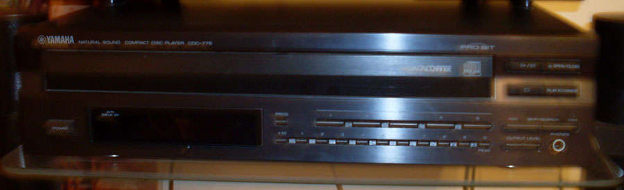 Yamaha CDC-775 5-disc CD Player