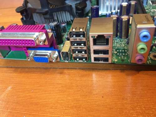 Core 2 Duo 2.13GHz + Motherboard + 1GB RAM