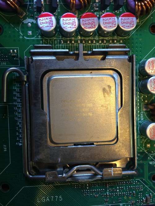 Core 2 Duo 2.13GHz + Motherboard + 1GB RAM