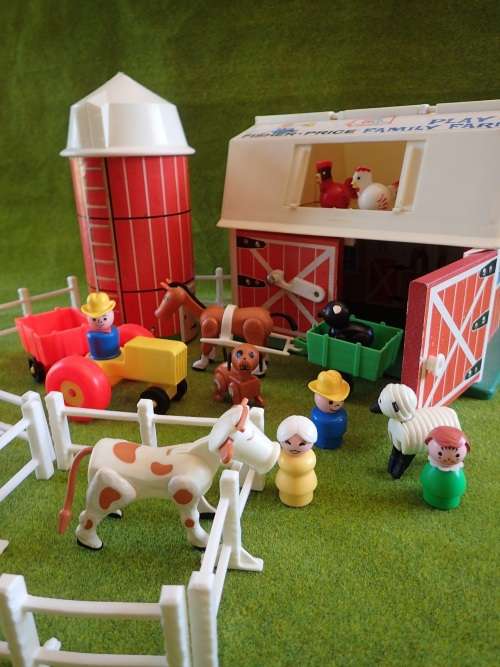 Fisher Price 'Play Family Farm'