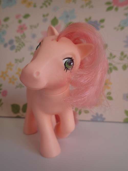 G1 My Little Pony 'Cherries Jubilee' 1984