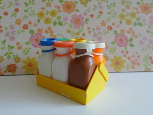 Vintage Fisher Price 1966 Six Milk Bottles with Carrier Toy