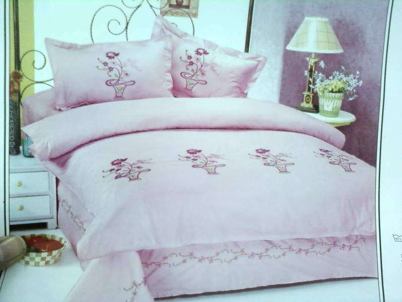 double bed cotton duvet set- pink embroidery