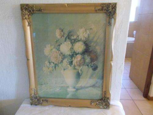 stunning vintage frame with flowers in vase print behind glass