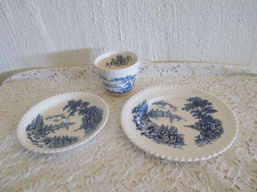 vintage blue and white Johnson brothers castle on the lane tea cup trio -- lot 3
