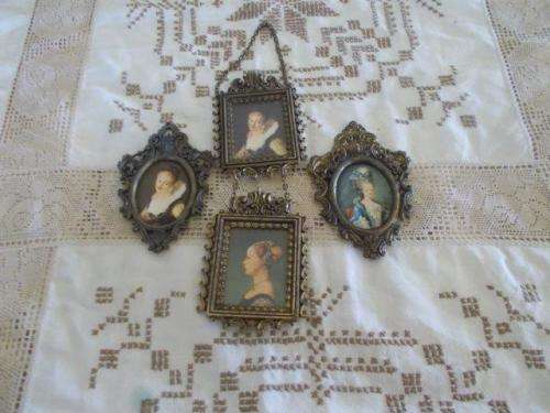 A lot of two vintage metal frames