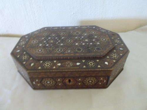 Beautifully inlayed mother of pearl wooden large trinket box