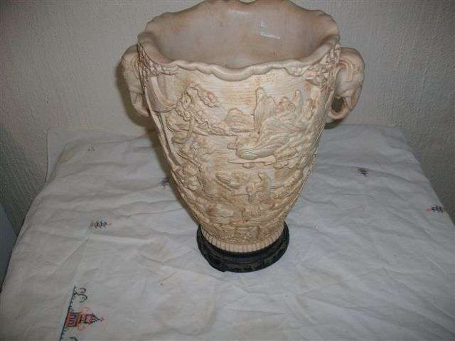 Beautiful chiense large vase