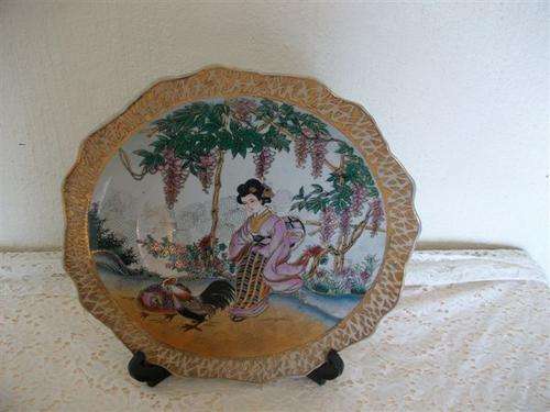 Simply stunning large oriental wall plate with stand