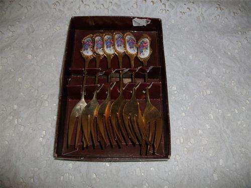 Gold plated cake forks