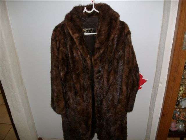 vintage ladies fur coat