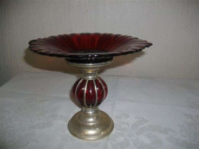 Gorgeous red tazza bowl on stand