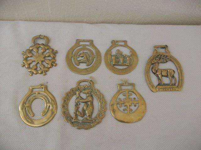 Assorted collection of horse brass