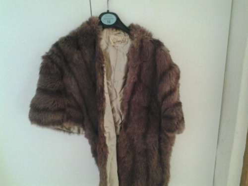 nice vintage light brown fur shoulder wrap