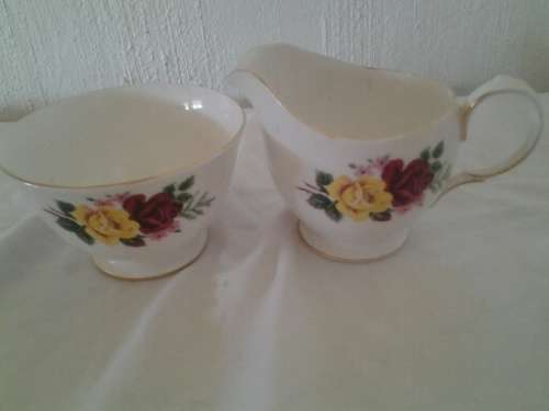 Lovely queen anne colorful roses pattern milk and sugar bowl