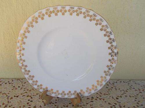 pretty white and gold vintage colclough  china cake plate