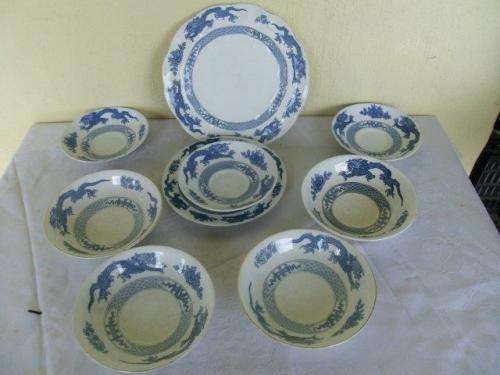 part vintage oriental looking dragon pattern  booth dinner set peaces