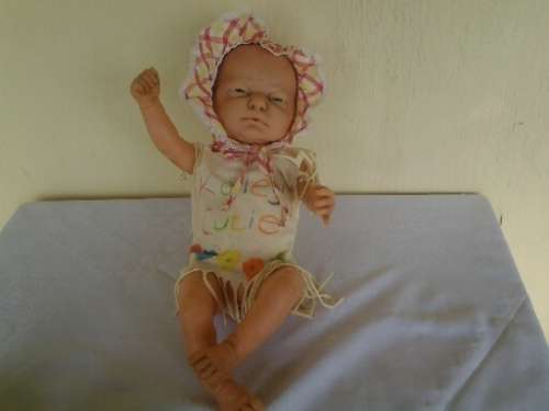 Very nice hard plastic baby angle new born doll