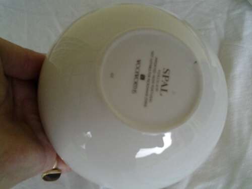 Set of eight modern white and gold made for woolworths pudding bowls