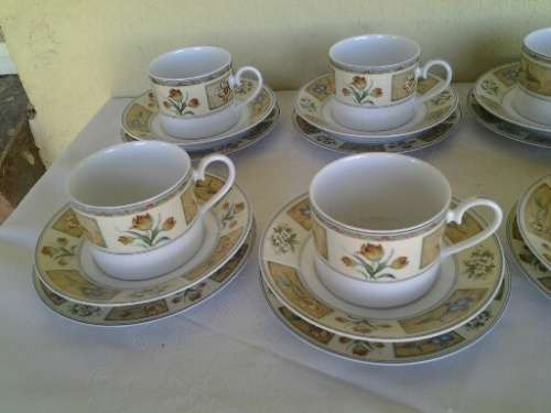 set of eight pretty noritake fiesta flowers tea/coffee cup trios