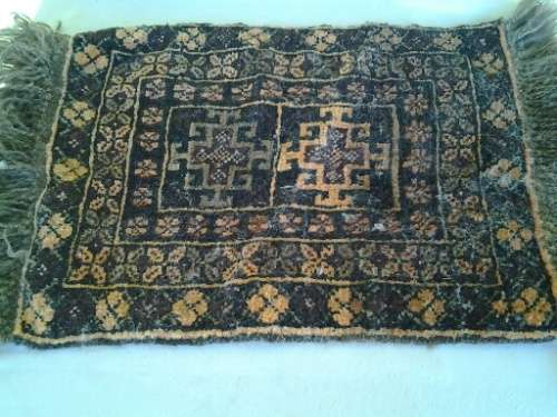 stunning display table mat