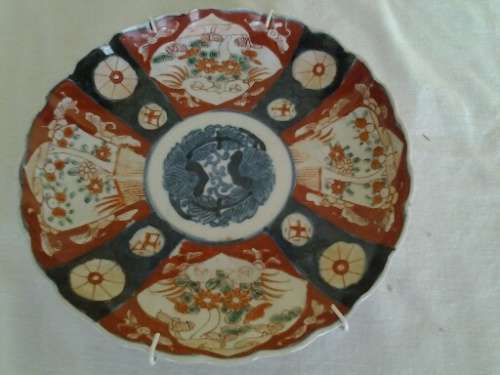 collectable oriental porcelain Imari ? wall plate
