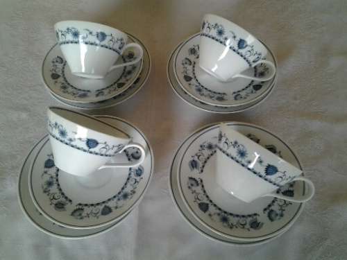 A lot of four porcelain Noritake blue and white tea cup trios