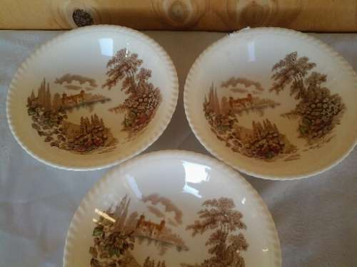 A lot of three vintage porcelain soup bowls by Johnson brothers castle on the lake scene