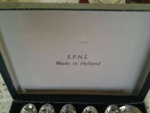 boxed sliver plated boxed Dutch tea spoons with sugar spoon