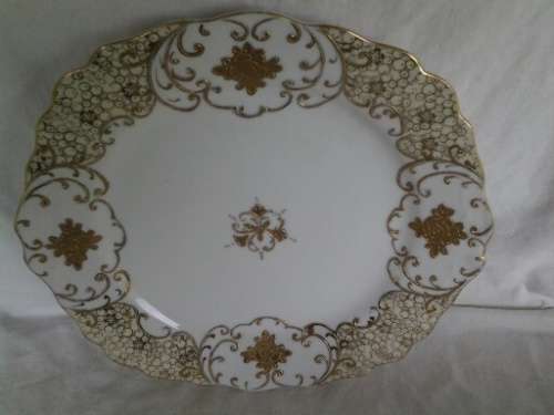 stunning Gold and white display Porcelain plate***SALE NOW