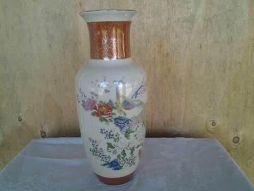 tall very nice Imari style peacock porcelain display vase