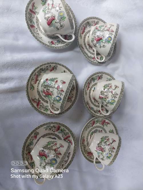 Six pretty indain tree pattern  by Johnson Brothers teacups and saucers