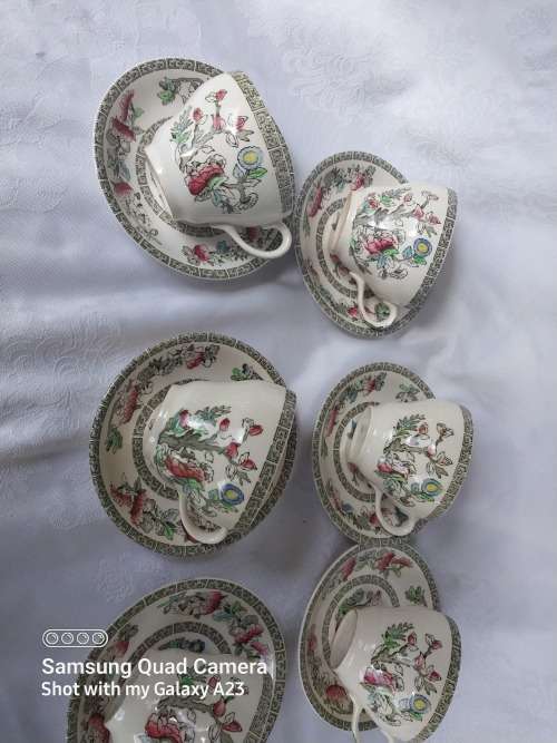 Six pretty indain tree pattern  by Johnson Brothers teacups and saucers