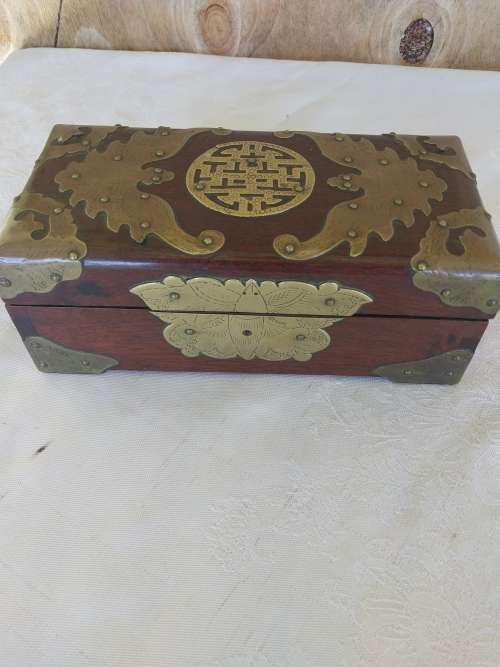 Vintage wooden oriental box in need of tlc