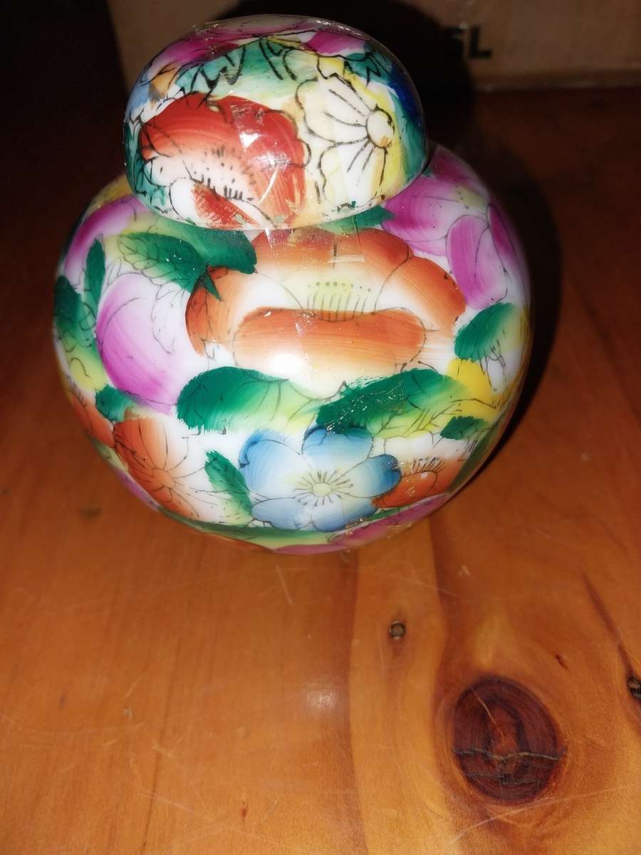 Small procelain floarl ginger jar