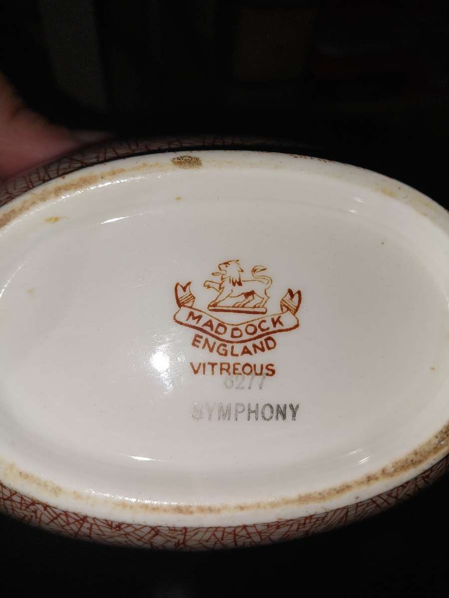 Complete vintage John Maddock dinner set