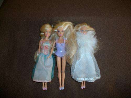 set of three miniature barbies dolls