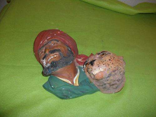 Collectable bossons heads