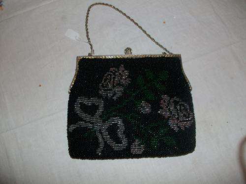 vintage beaded bag lovely