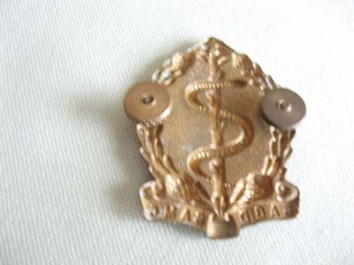 SA Medical Corps cap badge D960
