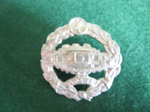 SA Tank Corps WWII beret badge