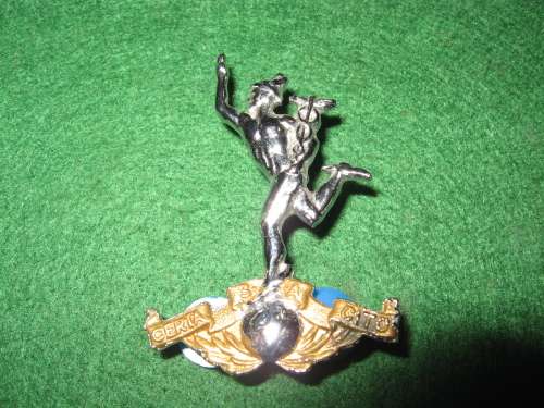 SA Corps of Signals chrome BiM cap badge (Jimmy) loop type