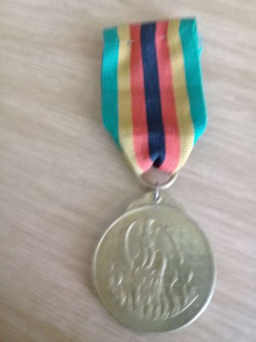 Zimbabwe Independence medal 1980 no 23725