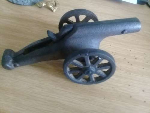 Antique toy cap firing cannon