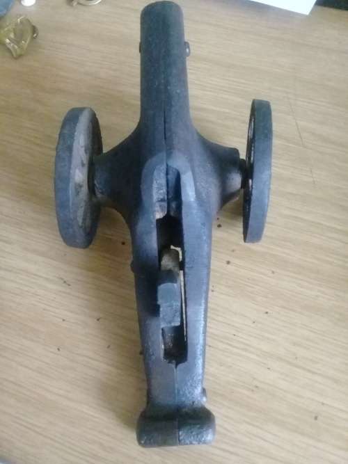 Antique toy cap firing cannon