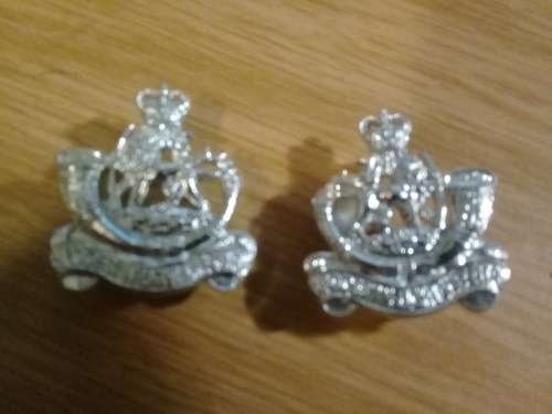 Rhodesian Light Infantry collars pair QEC