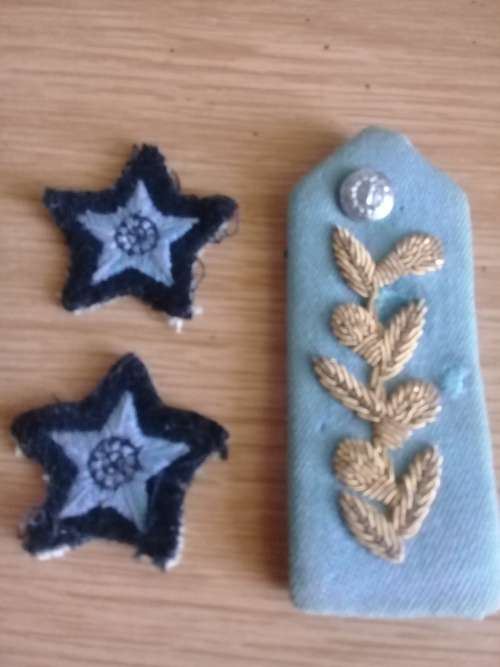 SA Air Force General Officer's Gorget and cloth rank stars