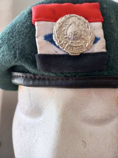 Regiment Western Province, green beret with backing and badge, scarce