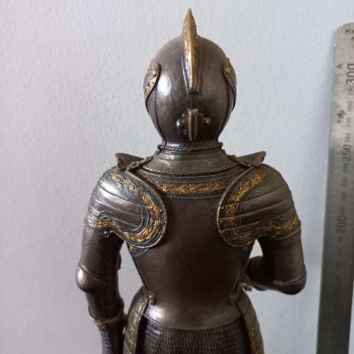 Knight in Armour bronze Statuette, 300mm tall