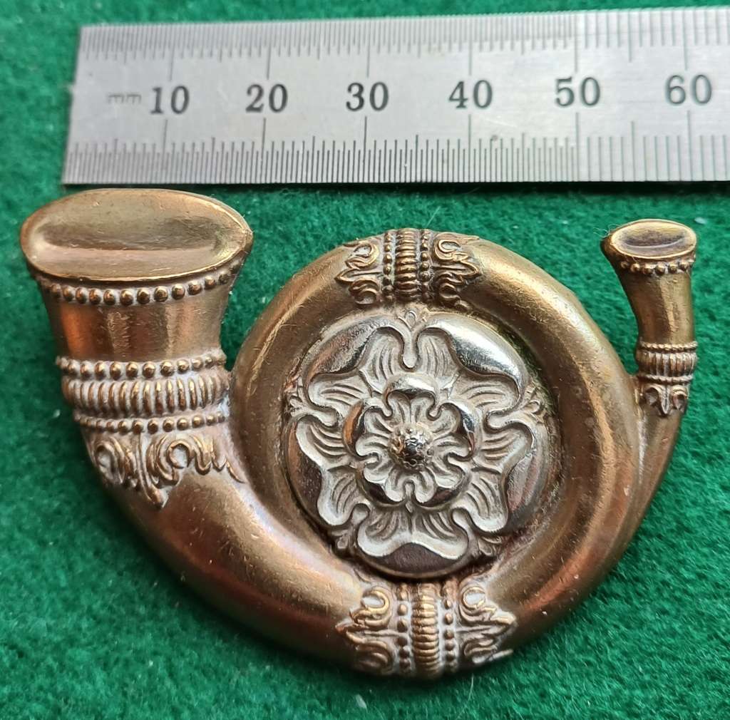 British Army, King's Own Yorkshire Light Infantry large Vic Pagri badge